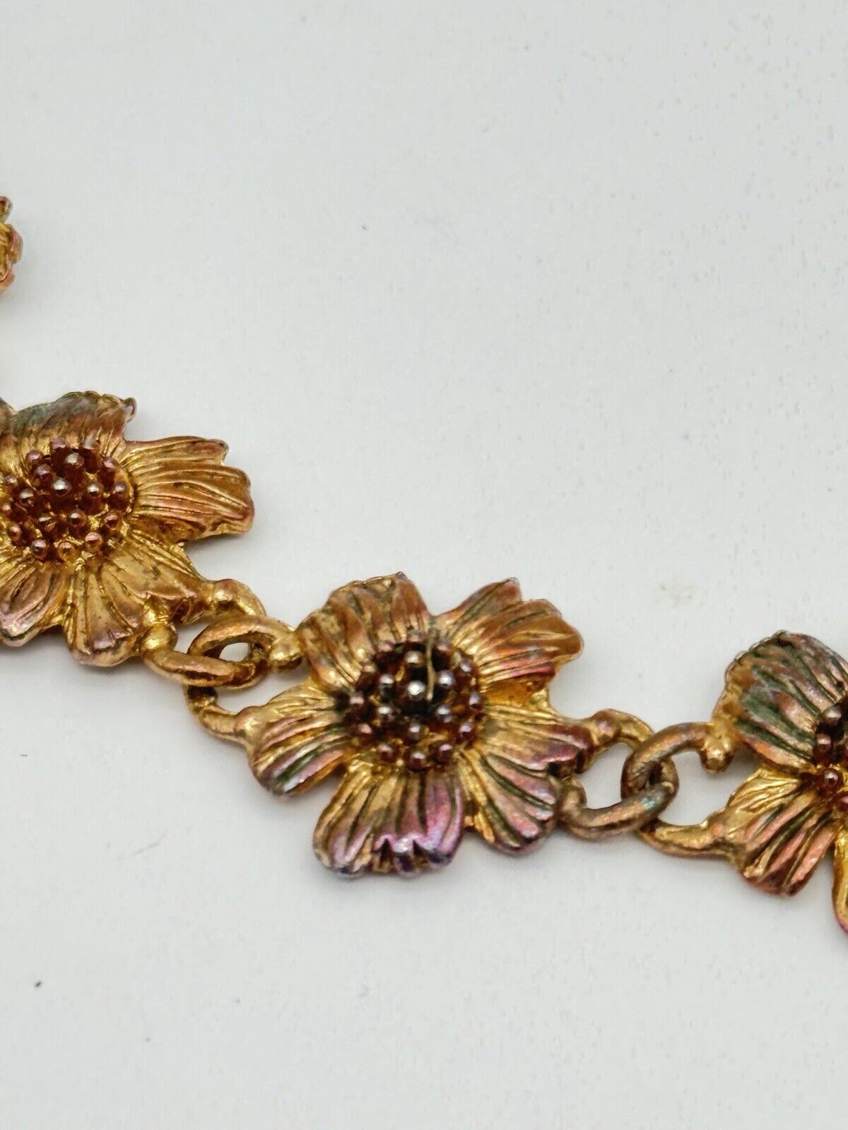 Vintage Dogwood Flower Style Gold Tone Iridescent Necklace