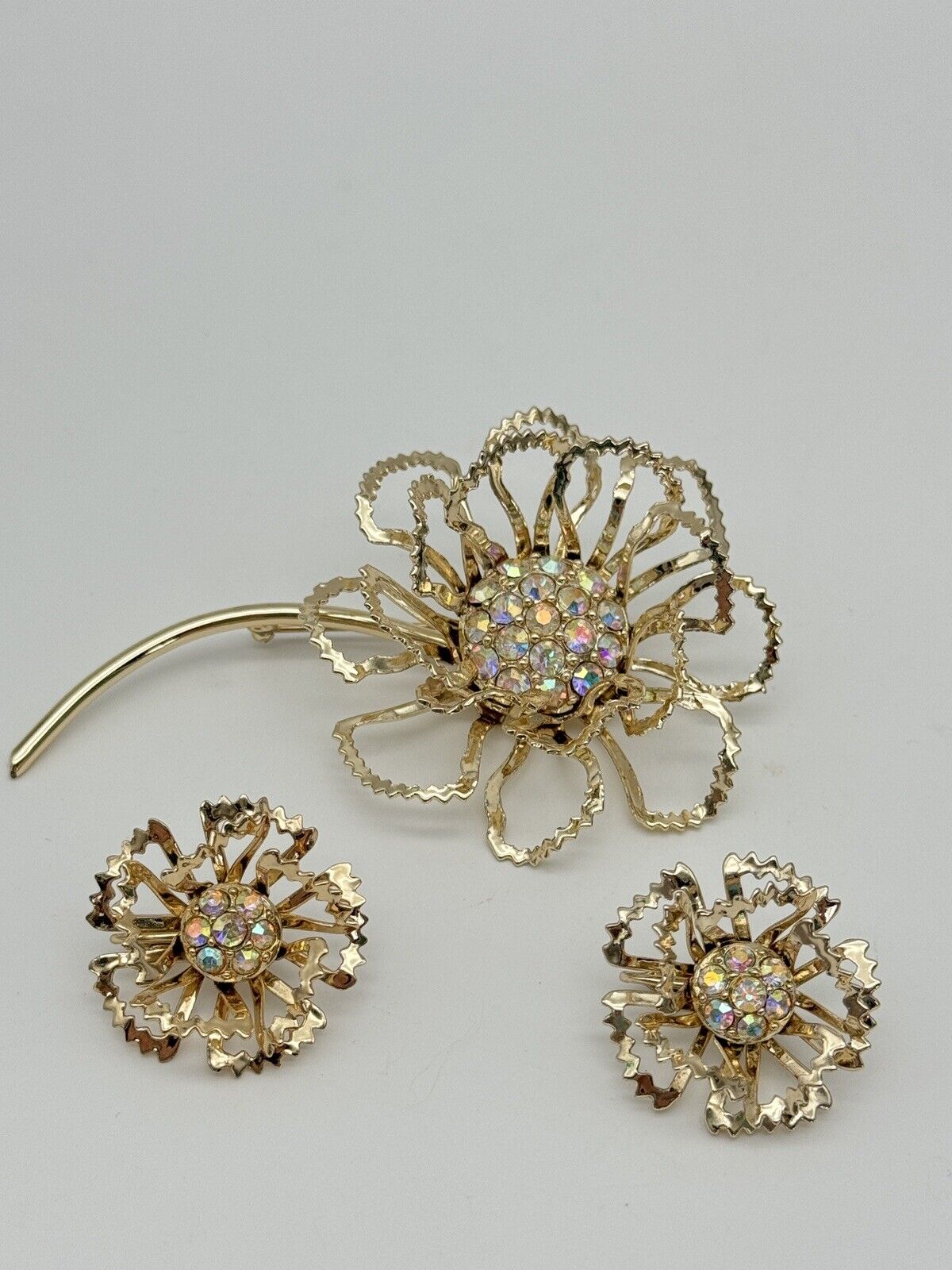 Sarah Coventry Brooch & Earrings Allusion Flower AB Rhinestones Vintage 1968