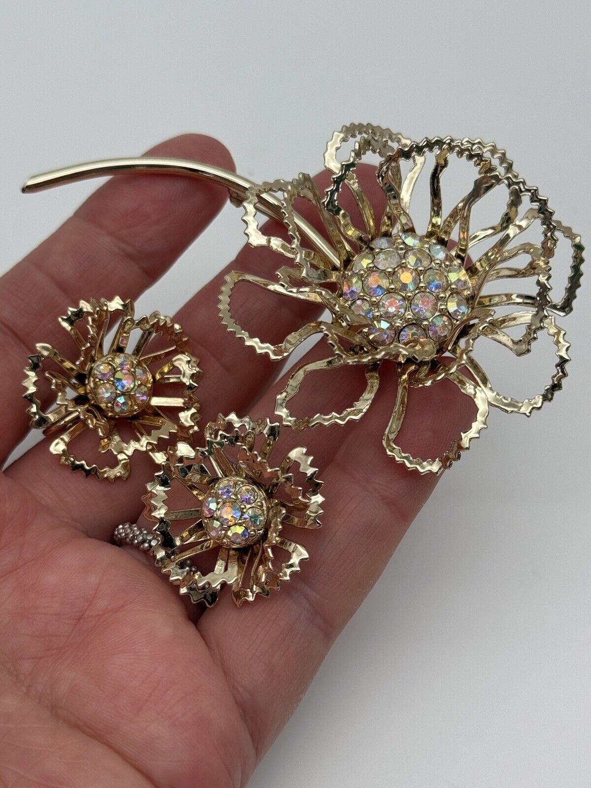 Sarah Coventry Brooch & Earrings Allusion Flower AB Rhinestones Vintage 1968