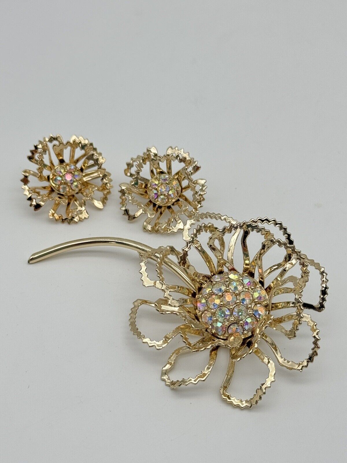 Sarah Coventry Brooch & Earrings Allusion Flower AB Rhinestones Vintage 1968