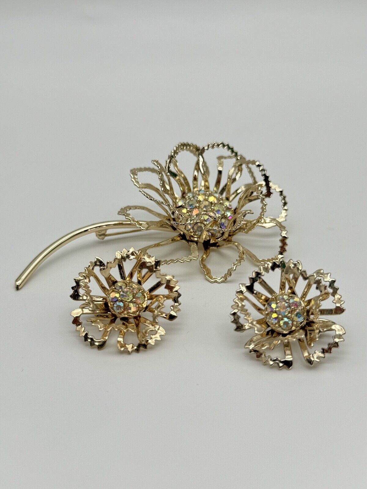 Sarah Coventry Brooch & Earrings Allusion Flower AB Rhinestones Vintage 1968