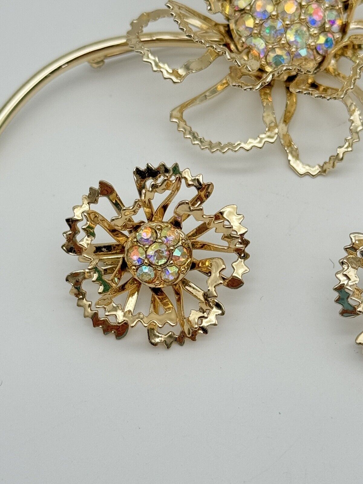 Sarah Coventry Brooch & Earrings Allusion Flower AB Rhinestones Vintage 1968