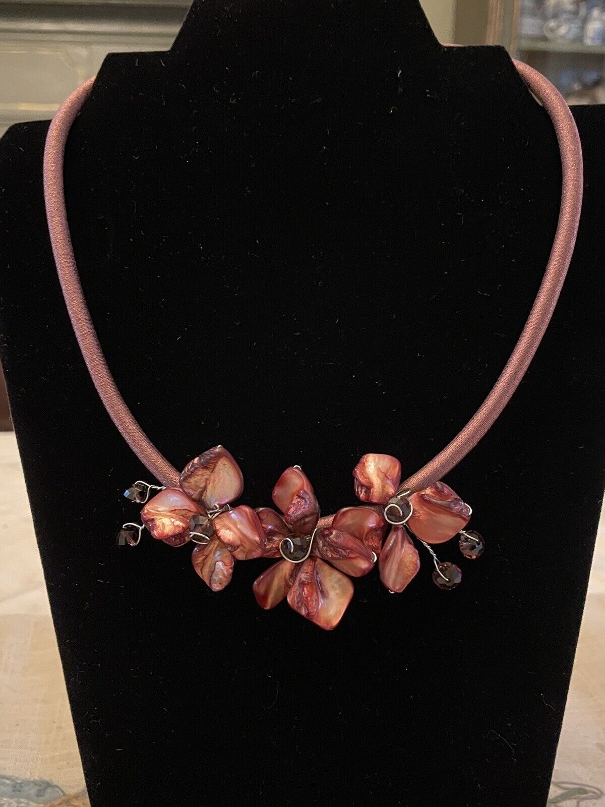 Pink Shell Wire Flower Choker VINTAGE Estate Sale Find