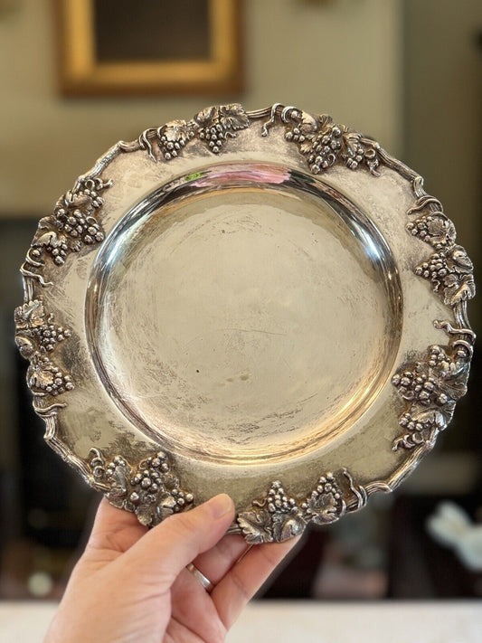 Sheffield Silverplate Grape Vine Charger Tray 10”