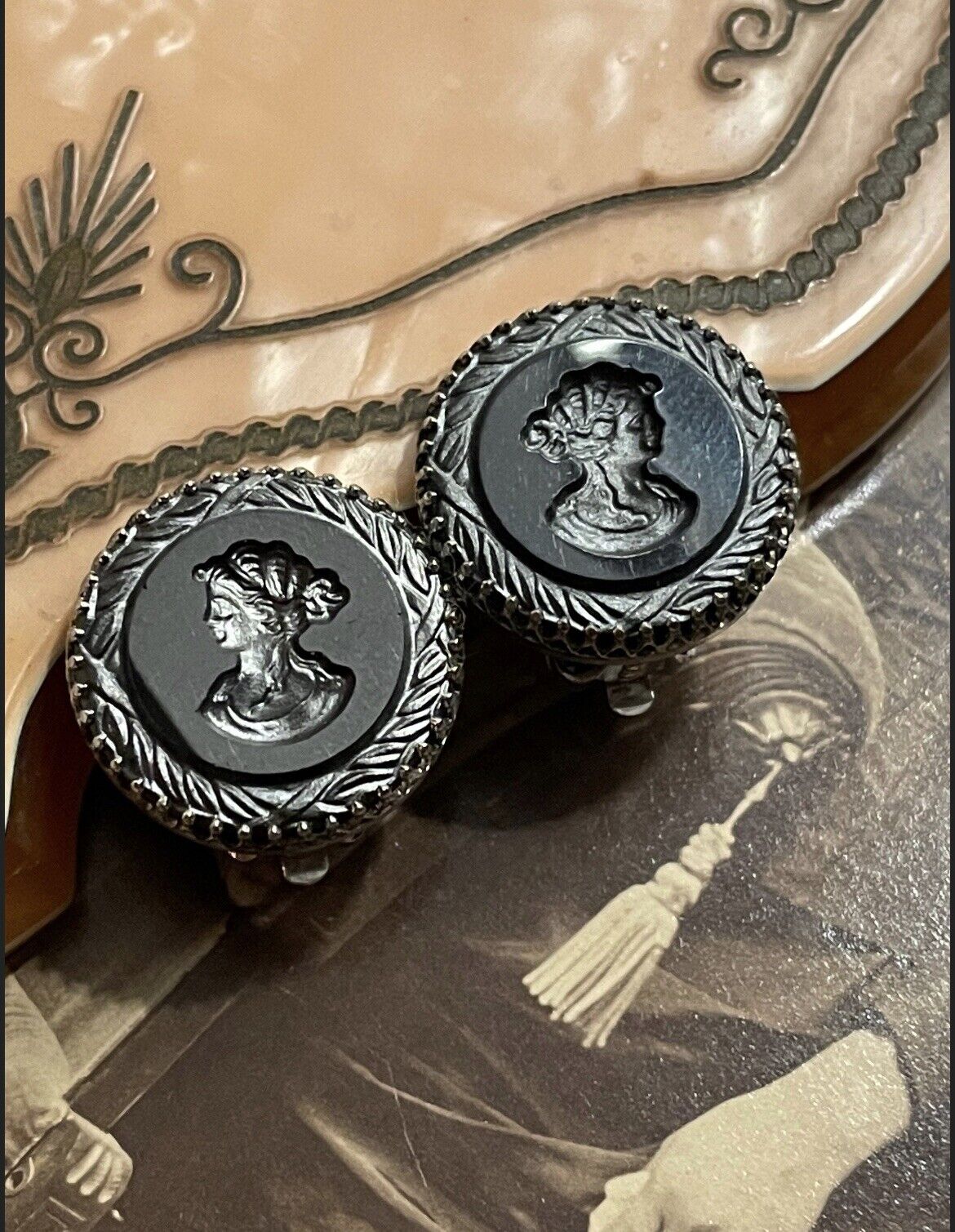 VINTAGE Intaglio Clip On Earrings Whiting & Davis Classical Woman Portrait Hematite