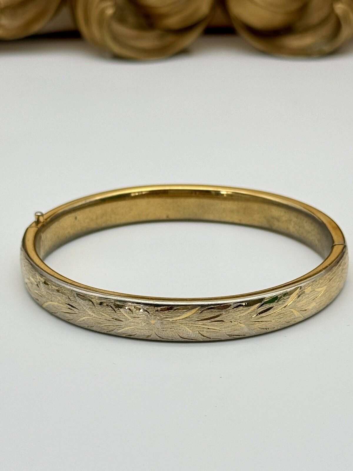 Vintage NAPIER Etched Brushed Gold Tone Hinged Bangle Bracelet 7.25”