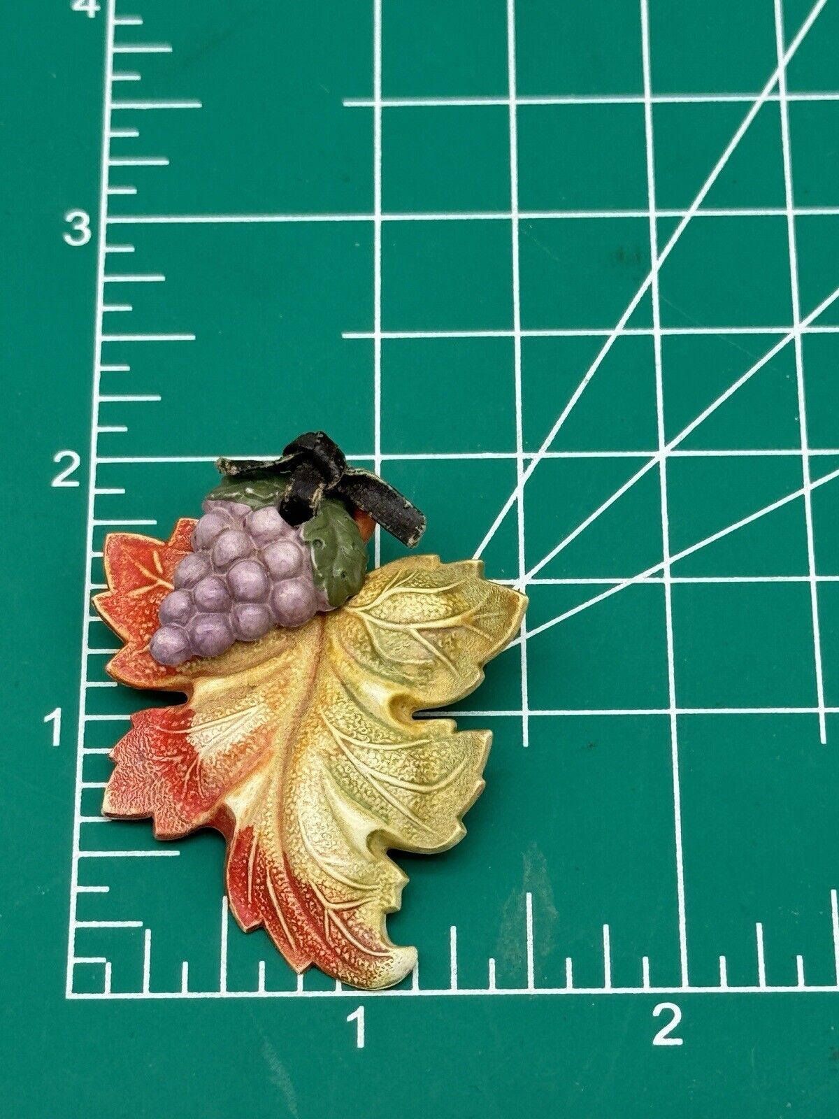 Vintage 1940s Celluloid Grape & Wine Leaf Brooch