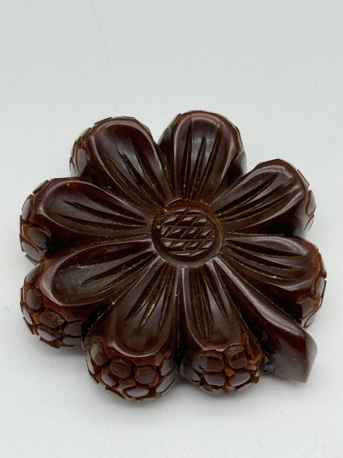 Vintage Brown Bakelite Dress Clip Carved Daisy Exquisite Detail