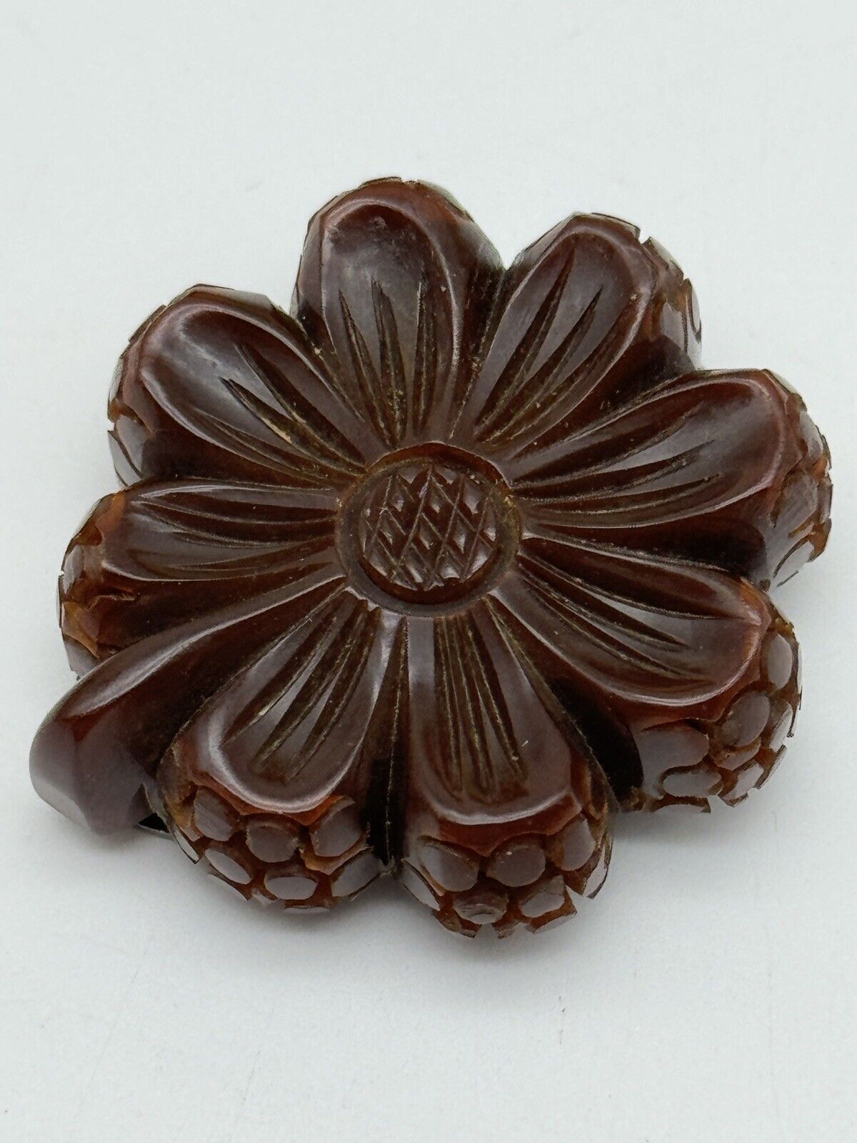 Vintage Brown Bakelite Dress Clip Carved Daisy Exquisite Detail