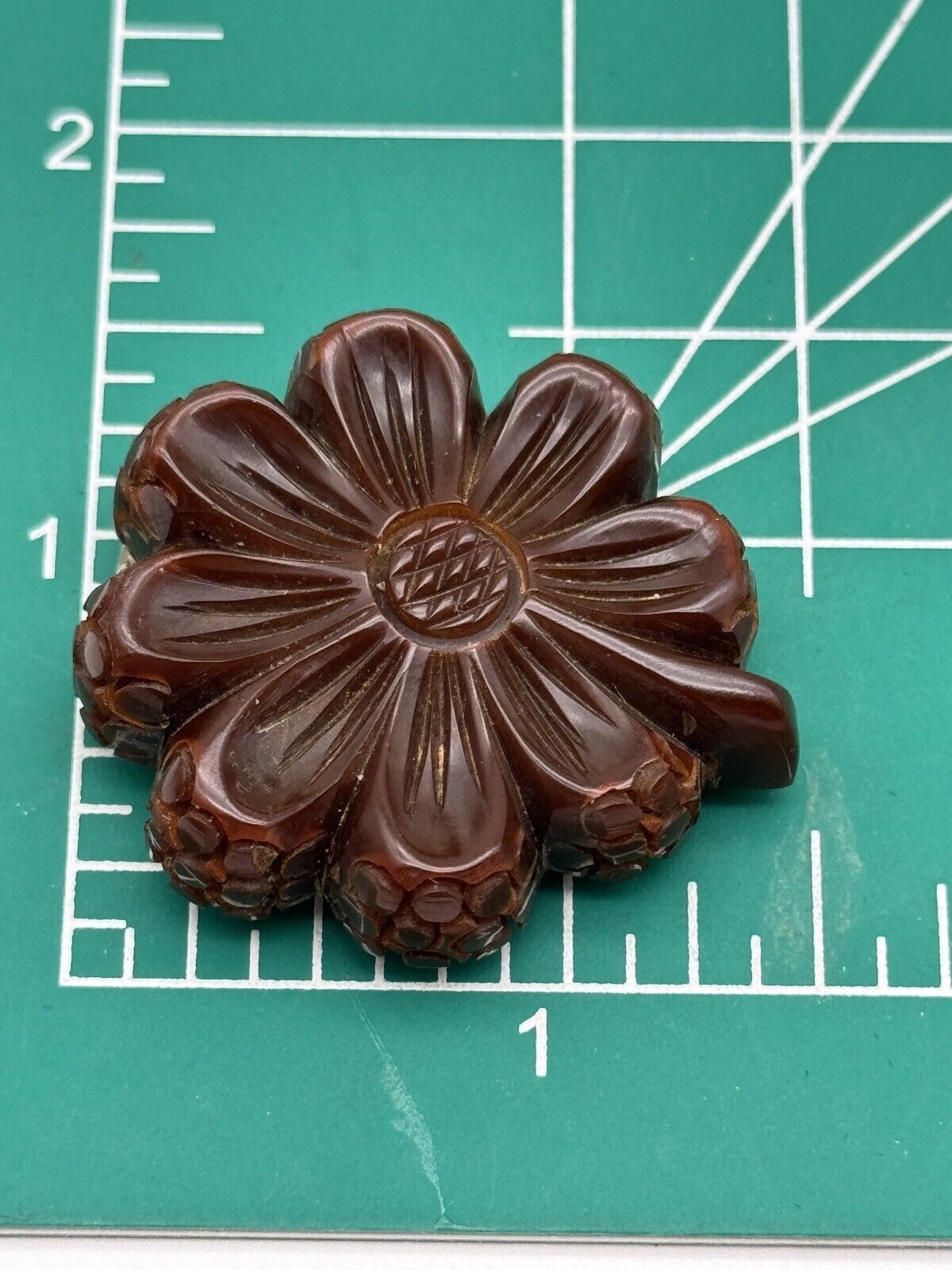 Vintage Brown Bakelite Dress Clip Carved Daisy Exquisite Detail