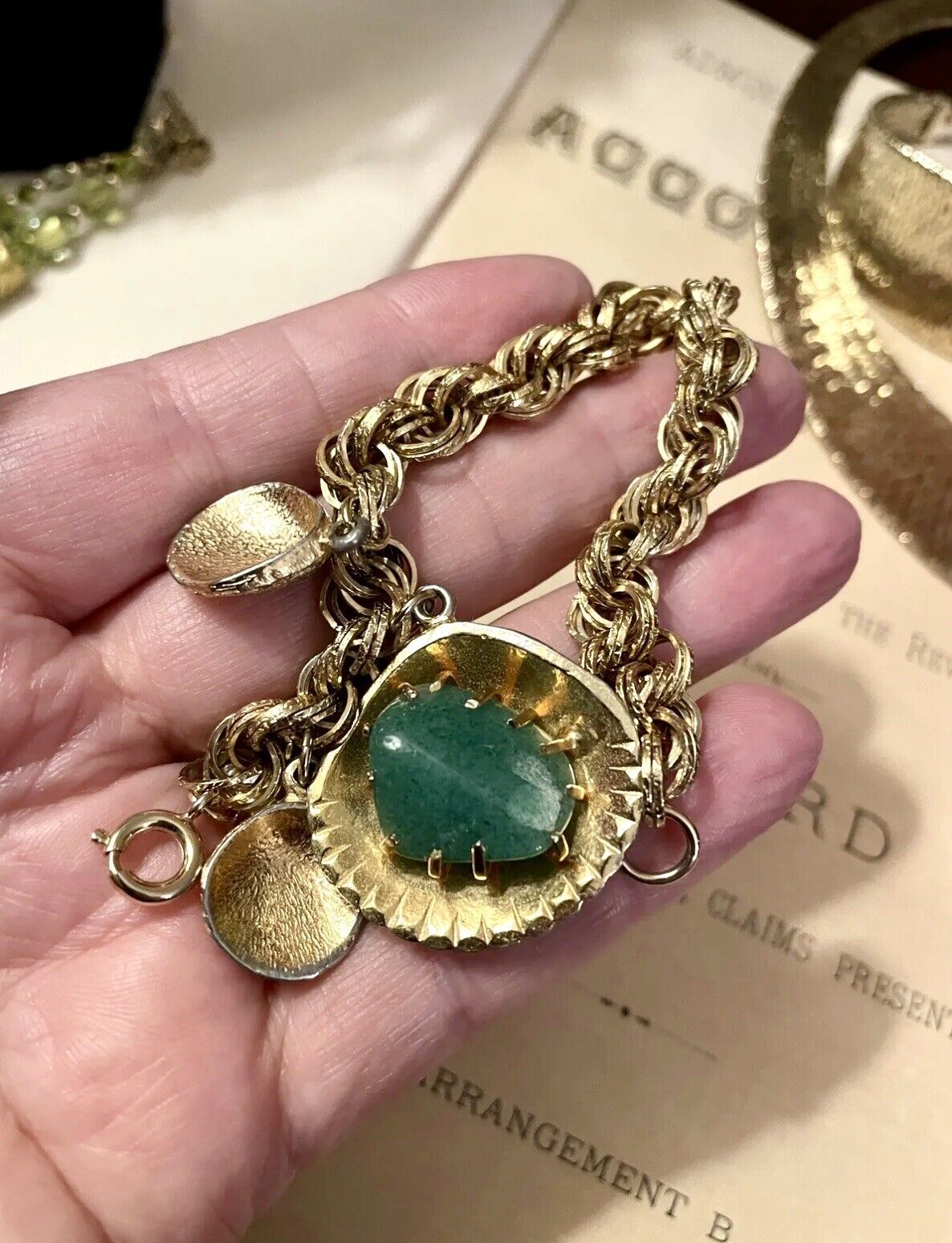 Vintage Gold Tone Shell Charm Bracelet With Jade Like Stone