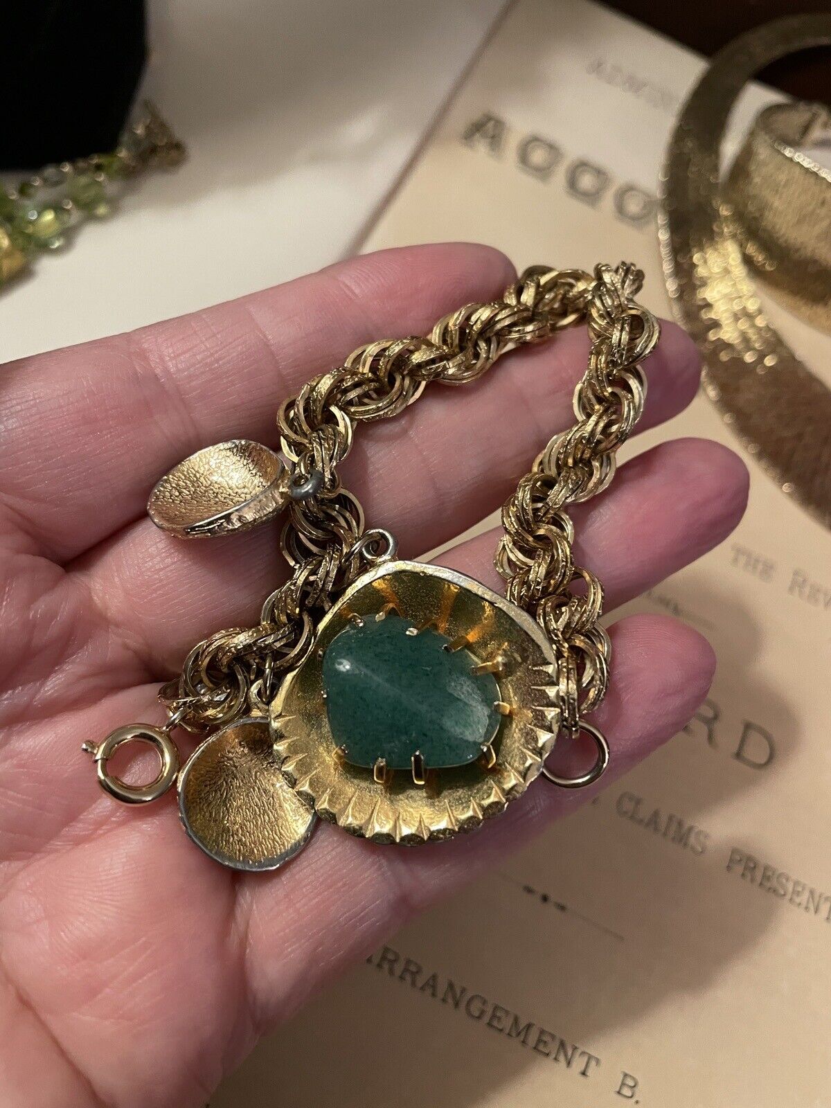 Vintage Gold Tone Shell Charm Bracelet With Jade Like Stone