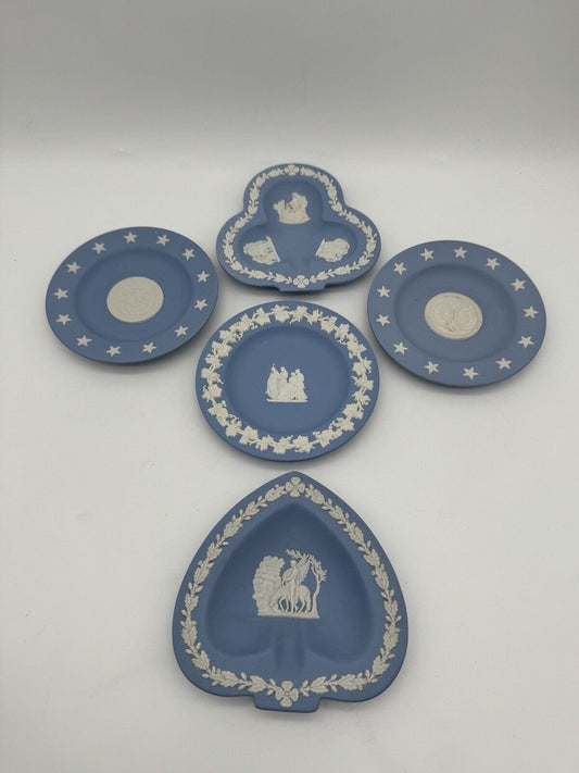 BLue Wedgwood Jasperware Lot Of 5 Trinket Dishes & Ashtrays