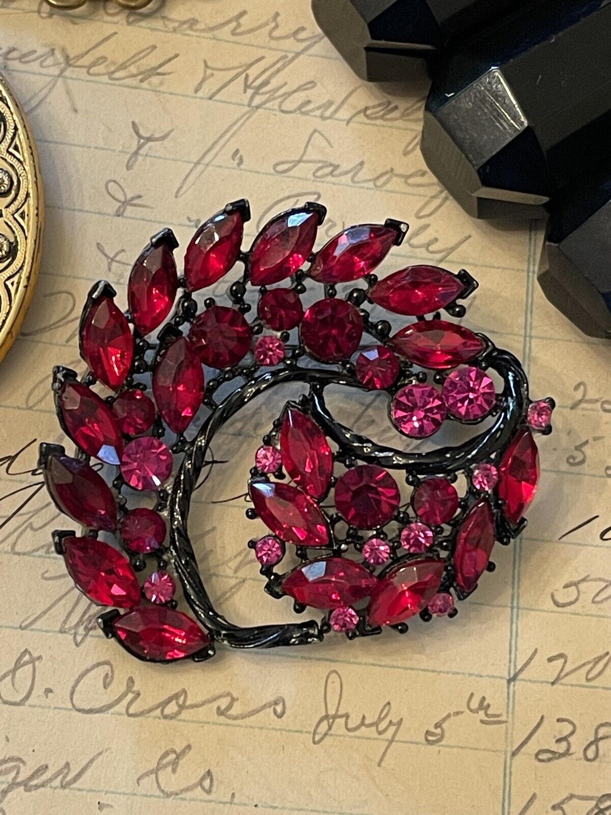 Vintage Red & Pink Rhinestone Brooch Japaned Metal Pinwheel