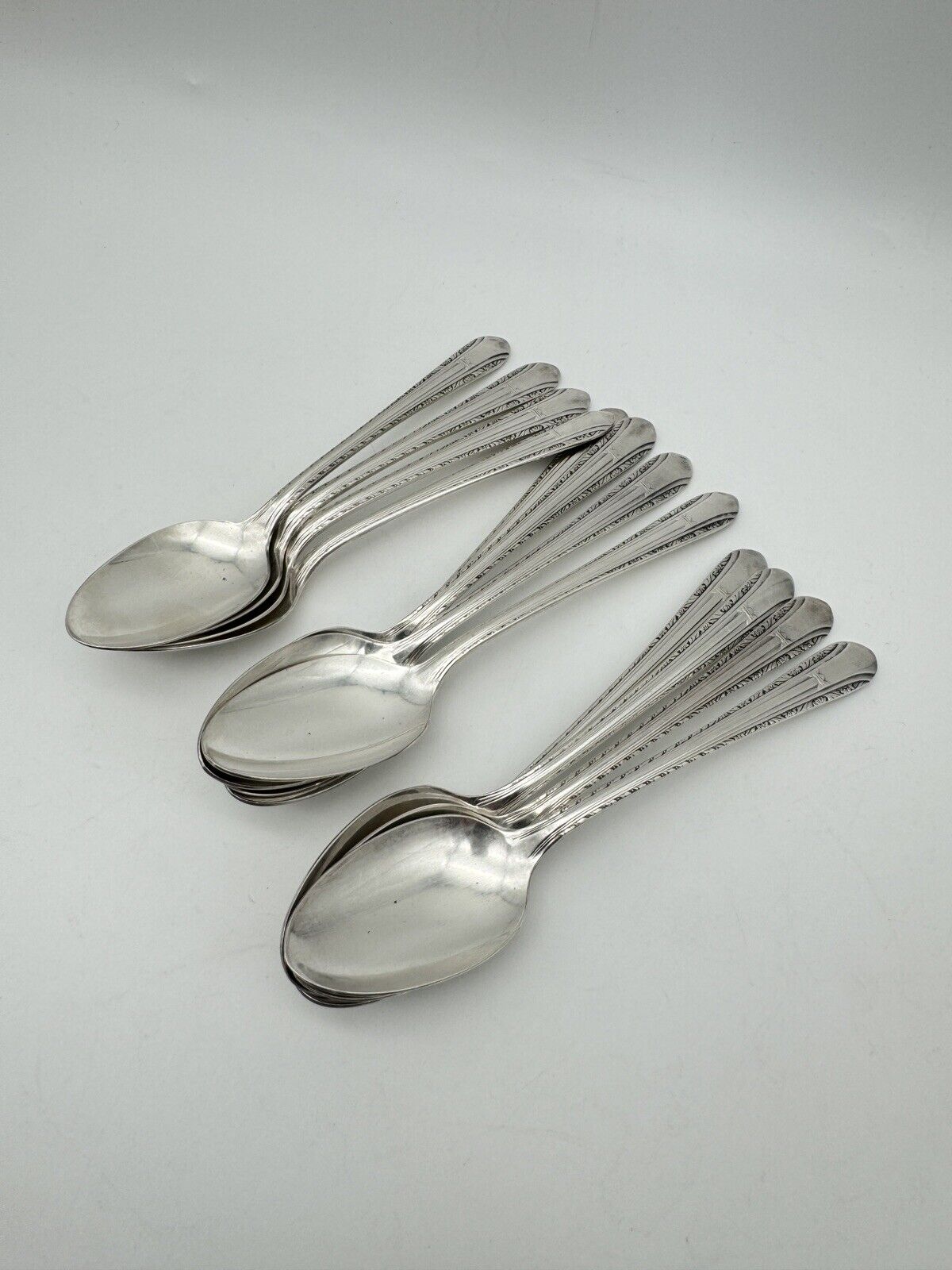 12 ART DECO c1939 REGENT Silver plated Teaspooons Wm. Rogers IS