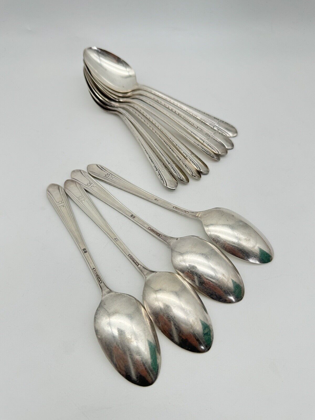 12 ART DECO c1939 REGENT Silver plated Teaspooons Wm. Rogers IS