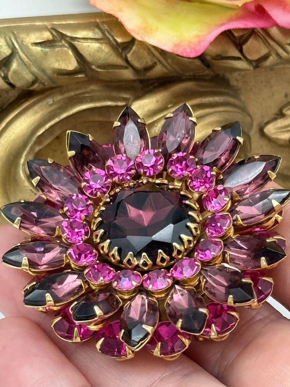 VINTAGE Judy Lee Brooch Rhinestone Mauve Purple Pink Layered Flower Gold Tone