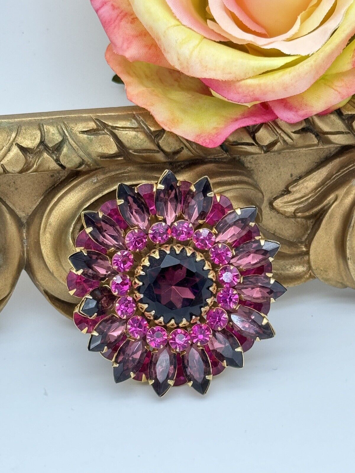 VINTAGE Judy Lee Brooch Rhinestone Mauve Purple Pink Layered Flower Gold Tone