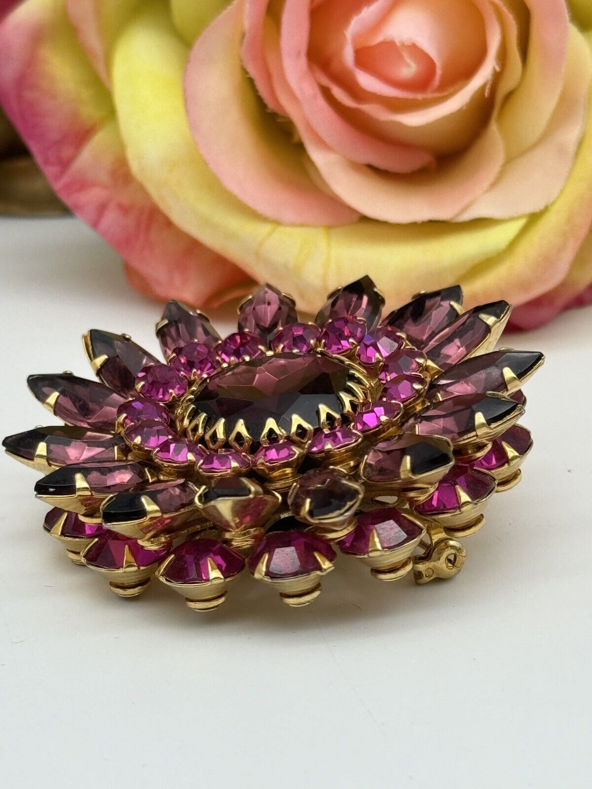 VINTAGE Judy Lee Brooch Rhinestone Mauve Purple Pink Layered Flower Gold Tone