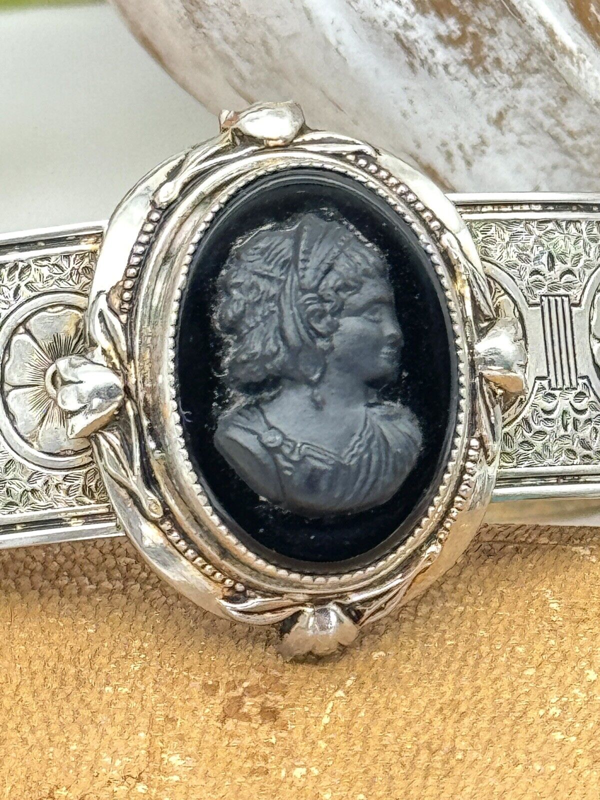 Antique Style Black Cameo Hinged Bangle Bracelet Chased Floral Design UNSIGNED