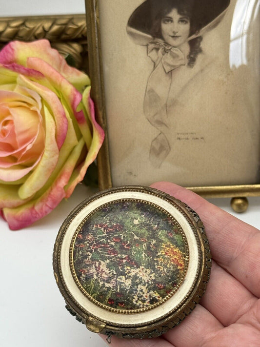 VINTAGE Ladies Face Powder COMPACT With Rouge No Powder