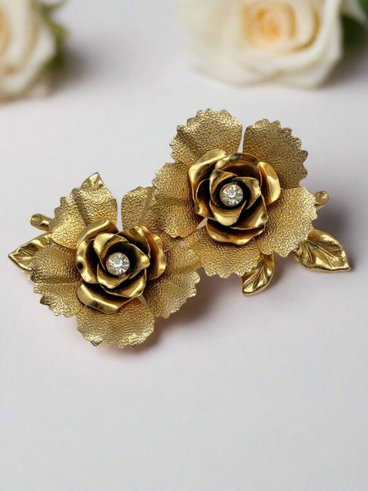 Vintage SIGNED Coro GOLD TONE Double Rose Brooch Rhinestone