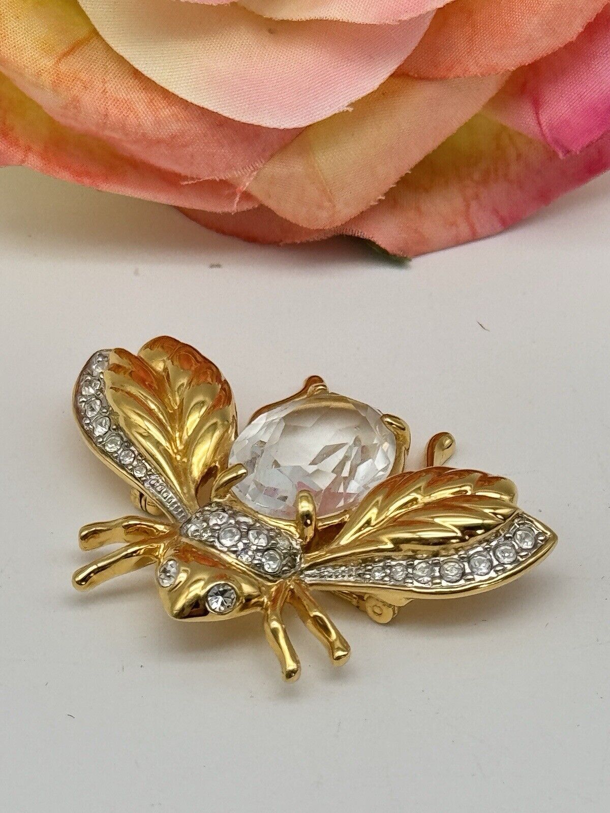 Vintage Bee SWAROVSKI Crystal Brooch Swan SIGNED Goldplated Estate Find