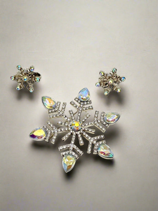 Rhinestone Snowflake Brooch & Earring Set HOLIDAY Estate Find