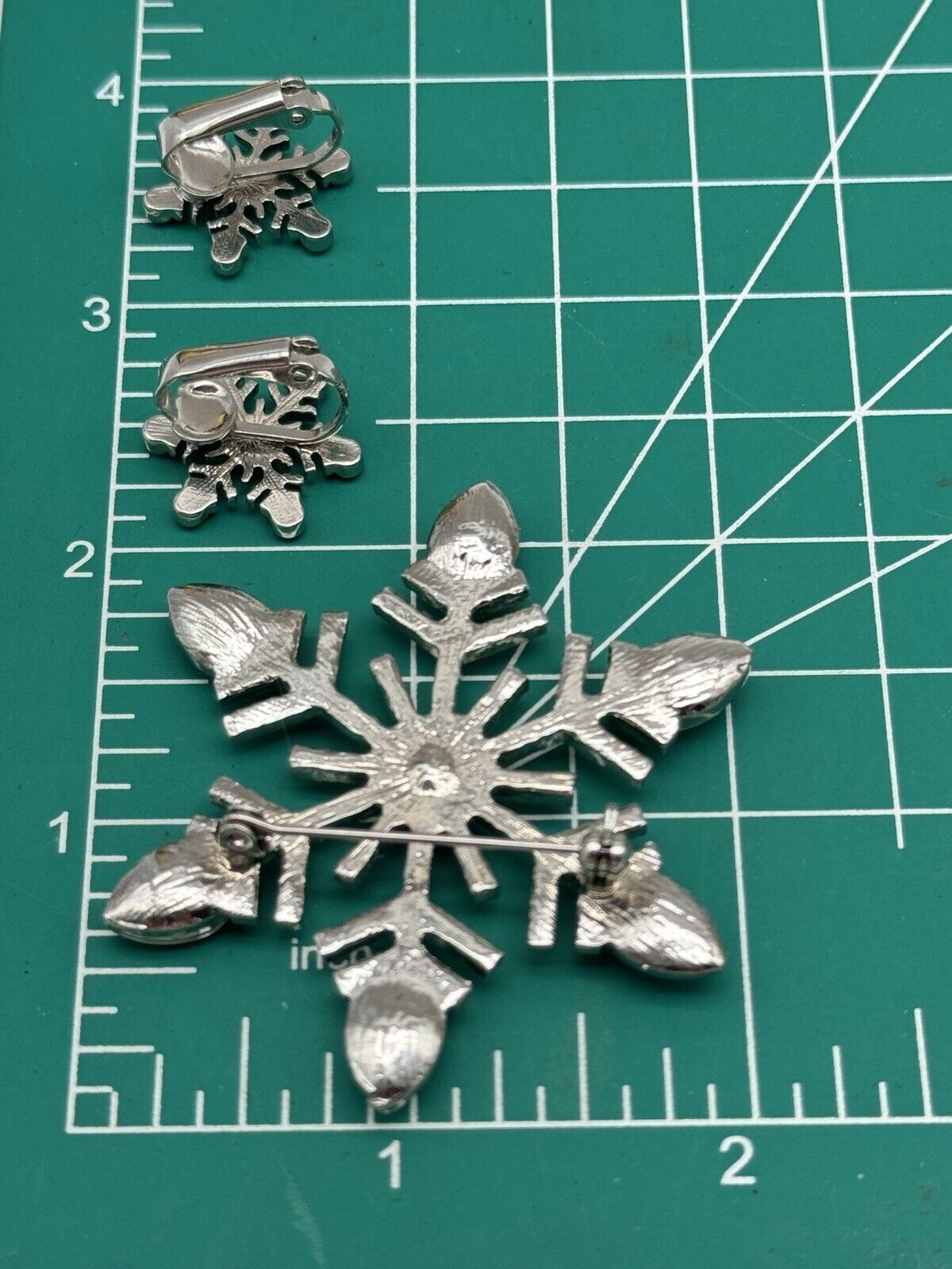 Rhinestone Snowflake Brooch & Earring Set HOLIDAY Estate Find