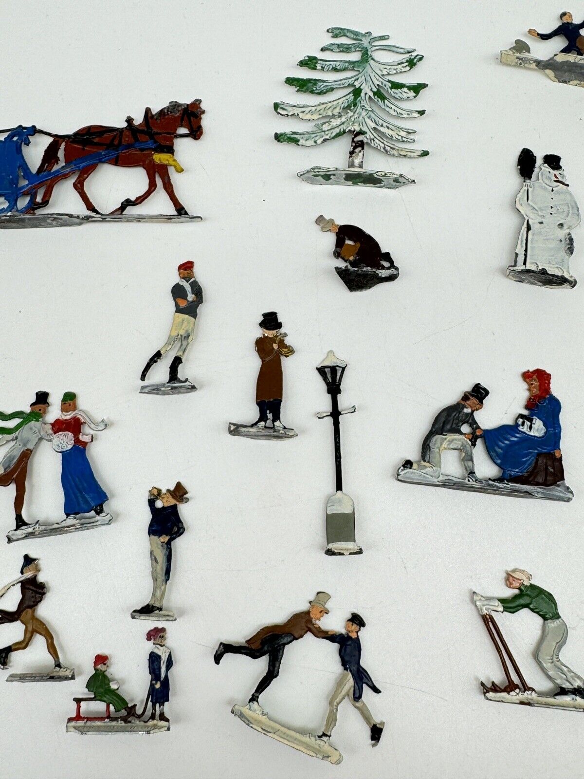 Christmas Village Authentic Antique 1920’s Hans Heinricksen Victorian Flat Lead Figures 20 PCs   B