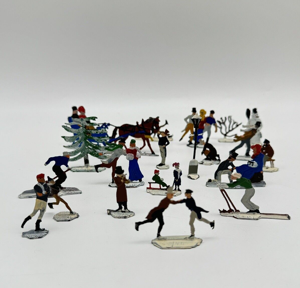 Christmas Village Authentic Antique 1920’s Hans Heinricksen Victorian Flat Lead Figures 20 PCs   B