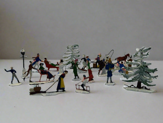 Christmas Village Authentic Antique 1920’s Hans Heinricksen Victorian Flat Lead Figures 18 PCs .C.