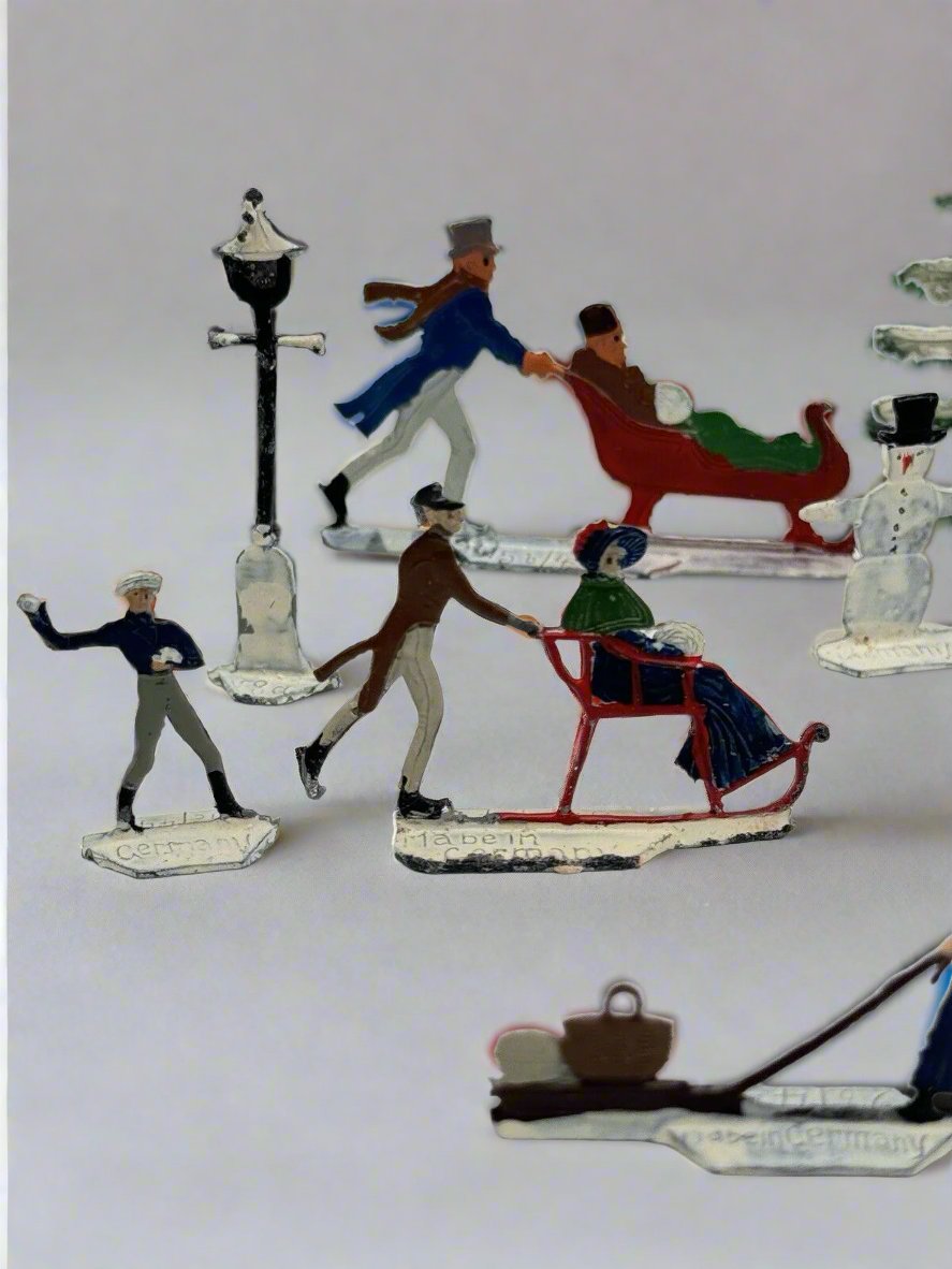 Christmas Village Authentic Antique 1920’s Hans Heinricksen Victorian Flat Lead Figures 18 PCs .C.