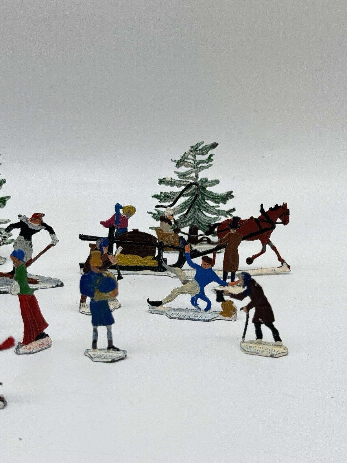 Christmas Village Authentic Antique 1920’s Hans Heinricksen Victorian Flat Lead Figures 18 PCs .C.