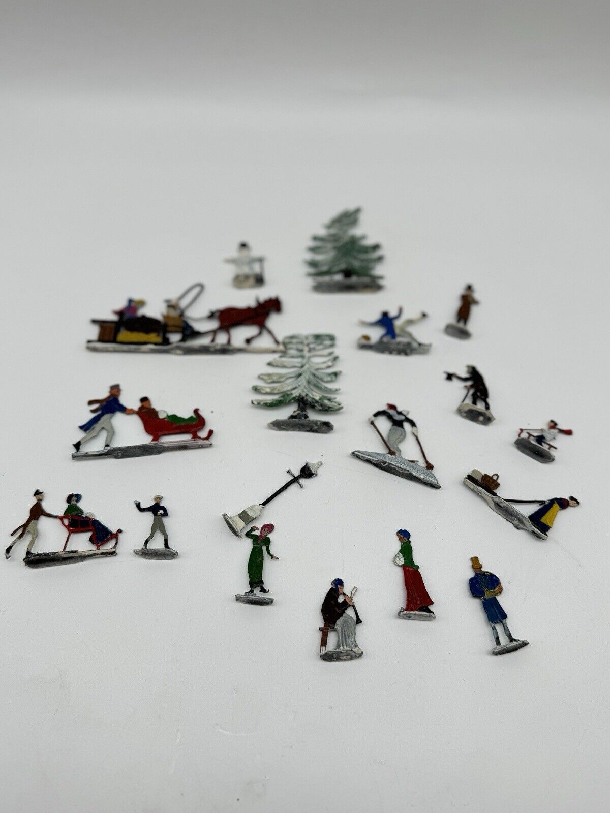 Christmas Village Authentic Antique 1920’s Hans Heinricksen Victorian Flat Lead Figures 18 PCs .C.