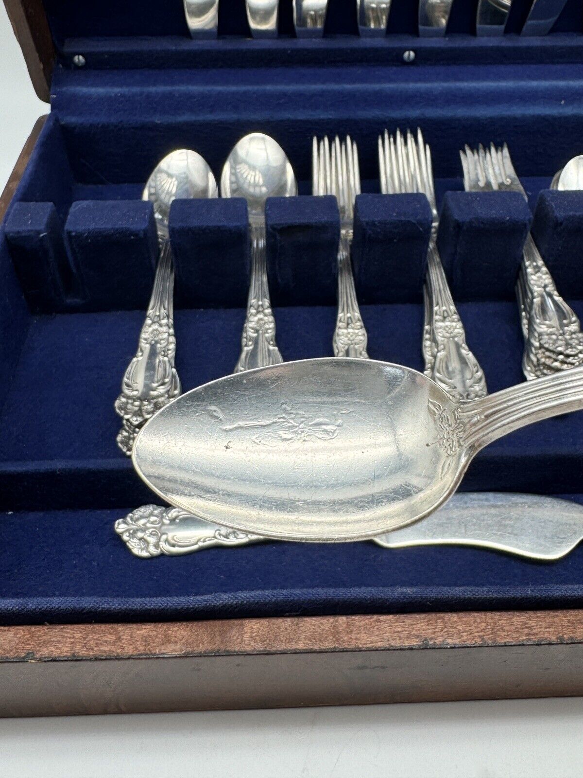 1901 TIGER LILY REED & BARTON Silverware Set ART NOUVEAU 29 PCs Silverplate in Wood Anti Tarnish Case