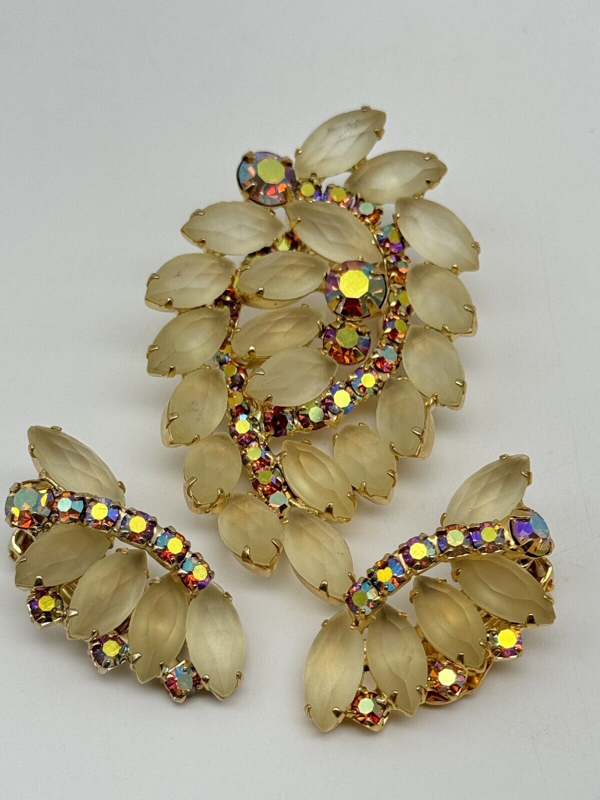 Vintage JULIANA Style Brooch + Earrings Frosted Faceted Rhinestones AB Accents