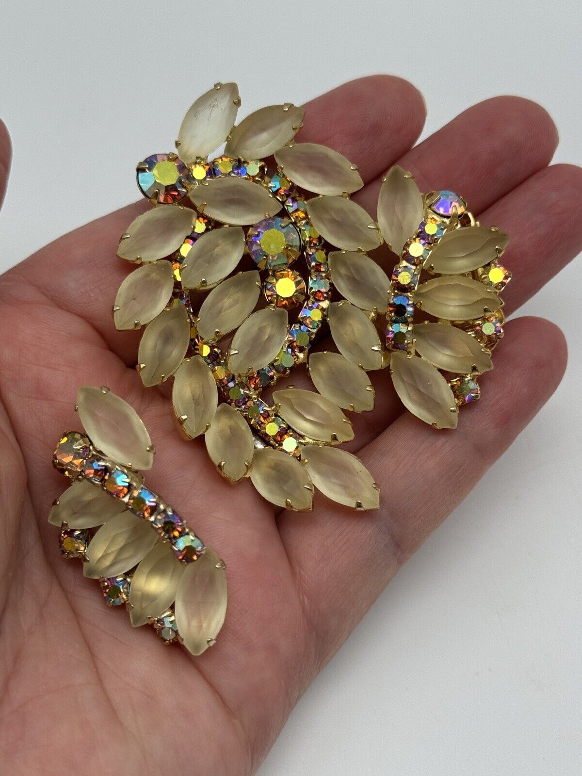 Vintage JULIANA Style Brooch + Earrings Frosted Faceted Rhinestones AB Accents