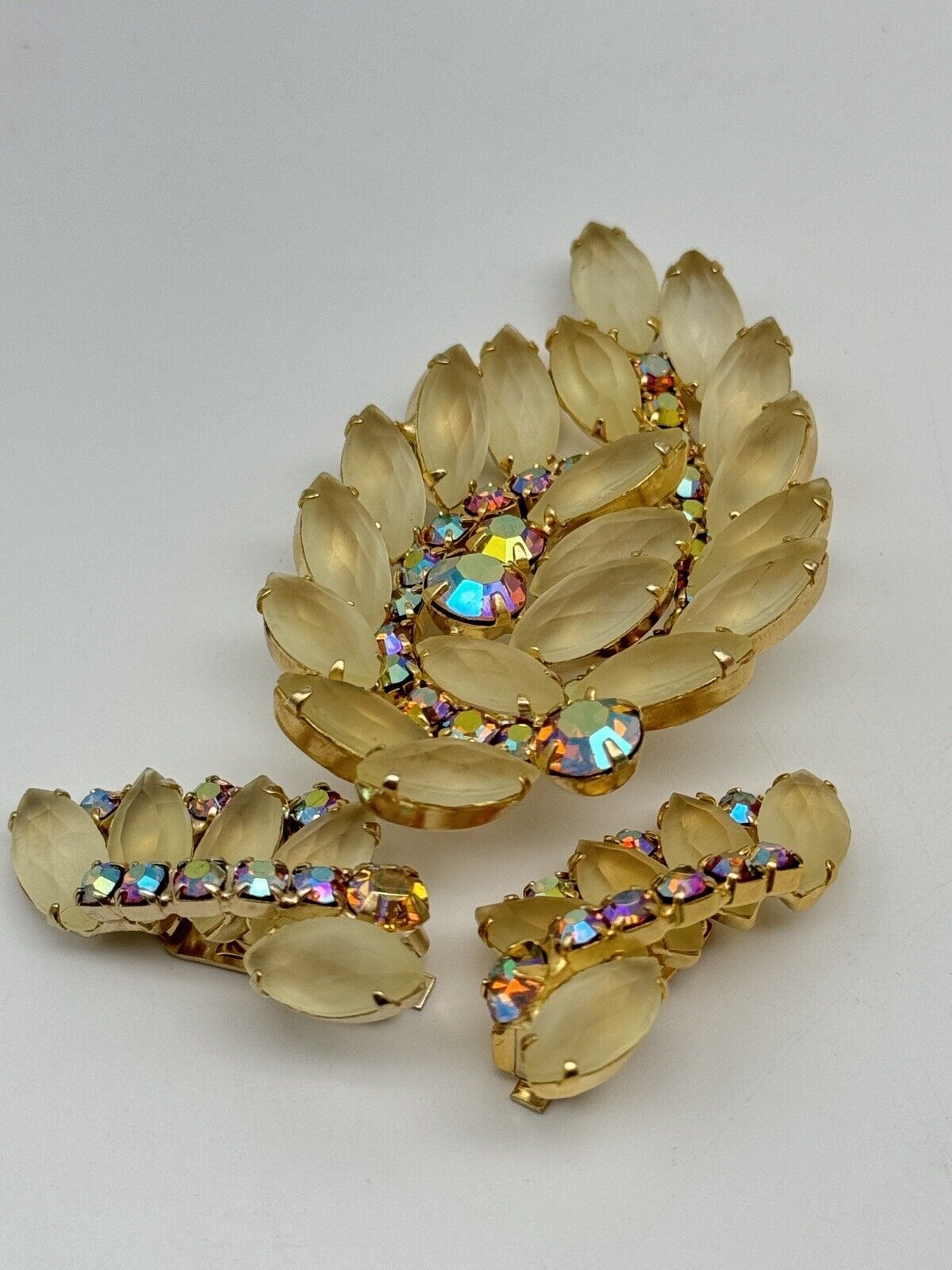 Vintage JULIANA Style Brooch + Earrings Frosted Faceted Rhinestones AB Accents