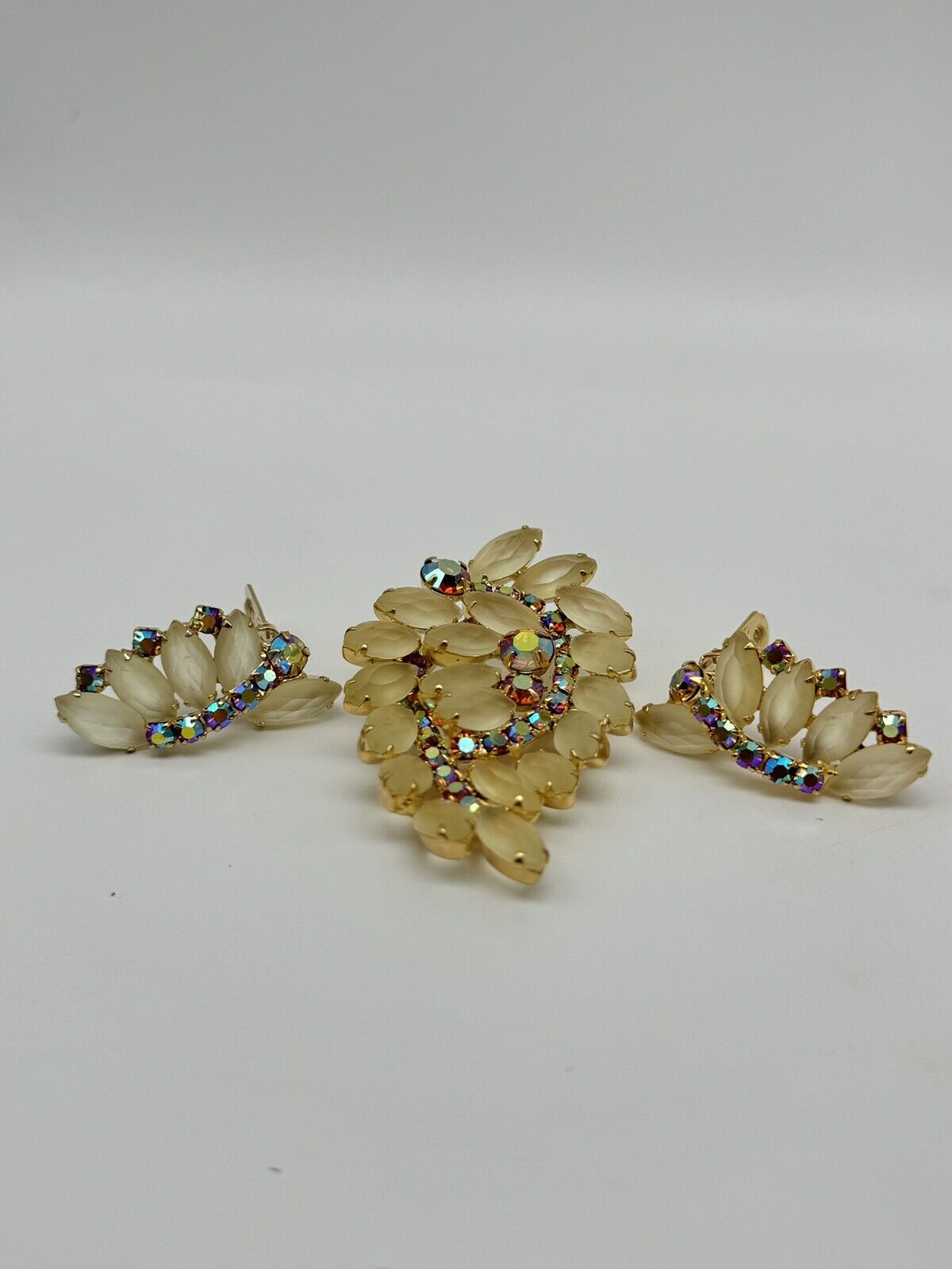 Vintage JULIANA Style Brooch + Earrings Frosted Faceted Rhinestones AB Accents