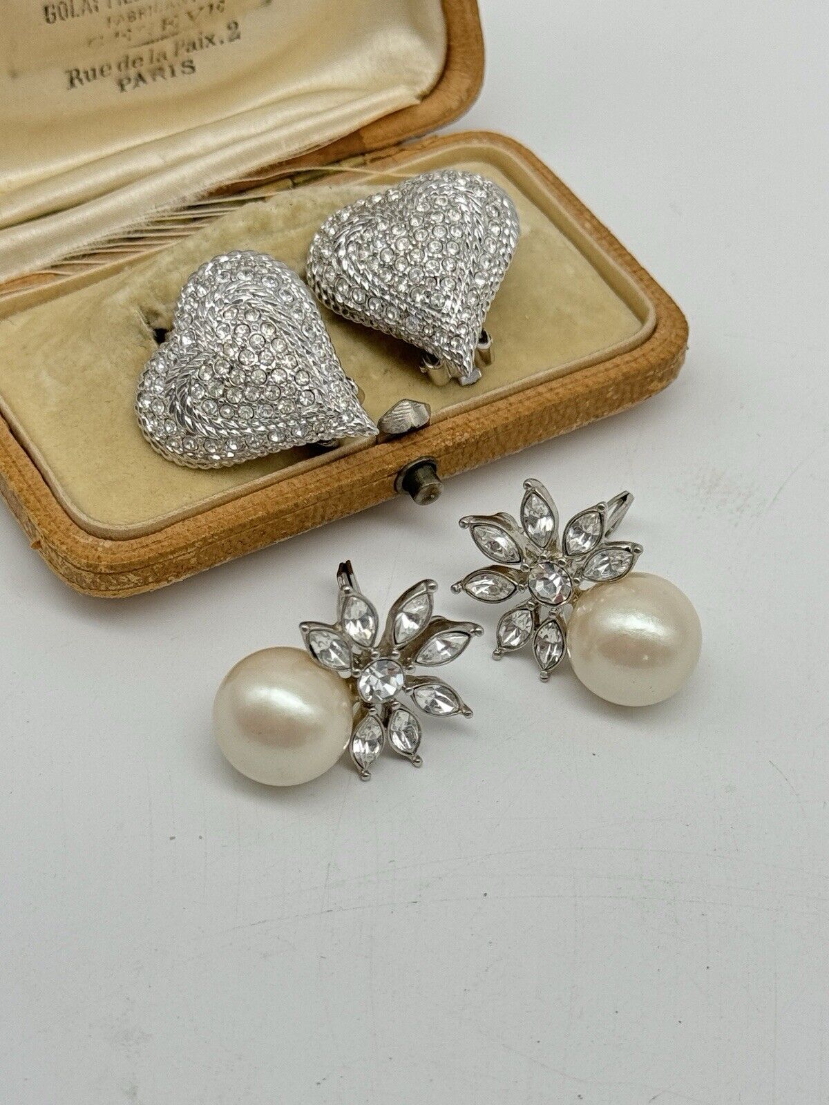 2 Pair Of Vintage Silvertone Heart & Classic Faux Pearl Costume Clip-on Earrings