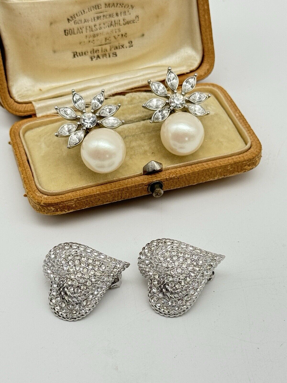 2 Pair Of Vintage Silvertone Heart & Classic Faux Pearl Costume Clip-on Earrings