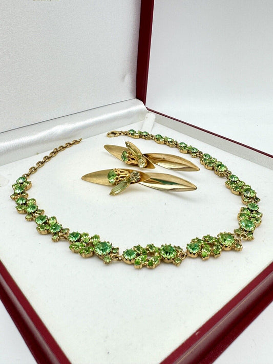 VINTAGE Grass Green Rhinestone Necklace With Earrings Goldtone ESTATE FIND