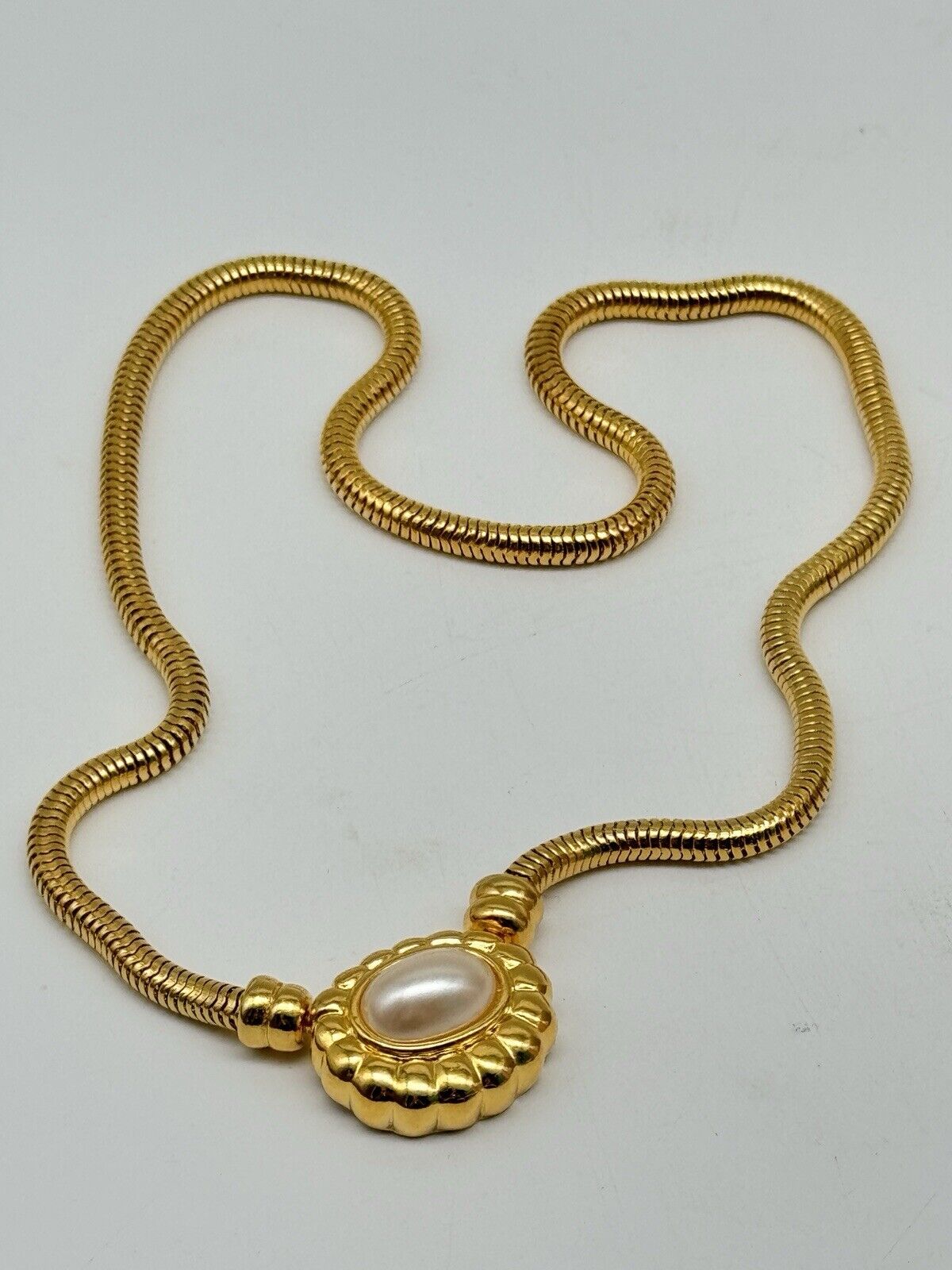 Vintage Joan Rivers SIGNED Snske Skin Goldtone Necklace With Faux Pearl Ca. 18”