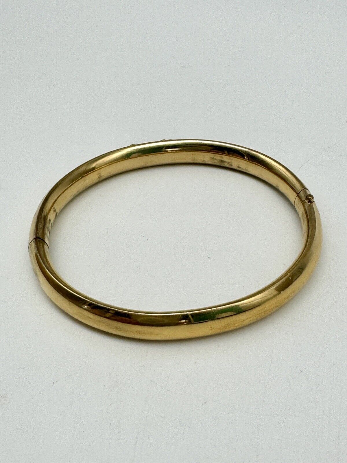 Vintage 14kt GOLD FILLED Bangle Bracelet