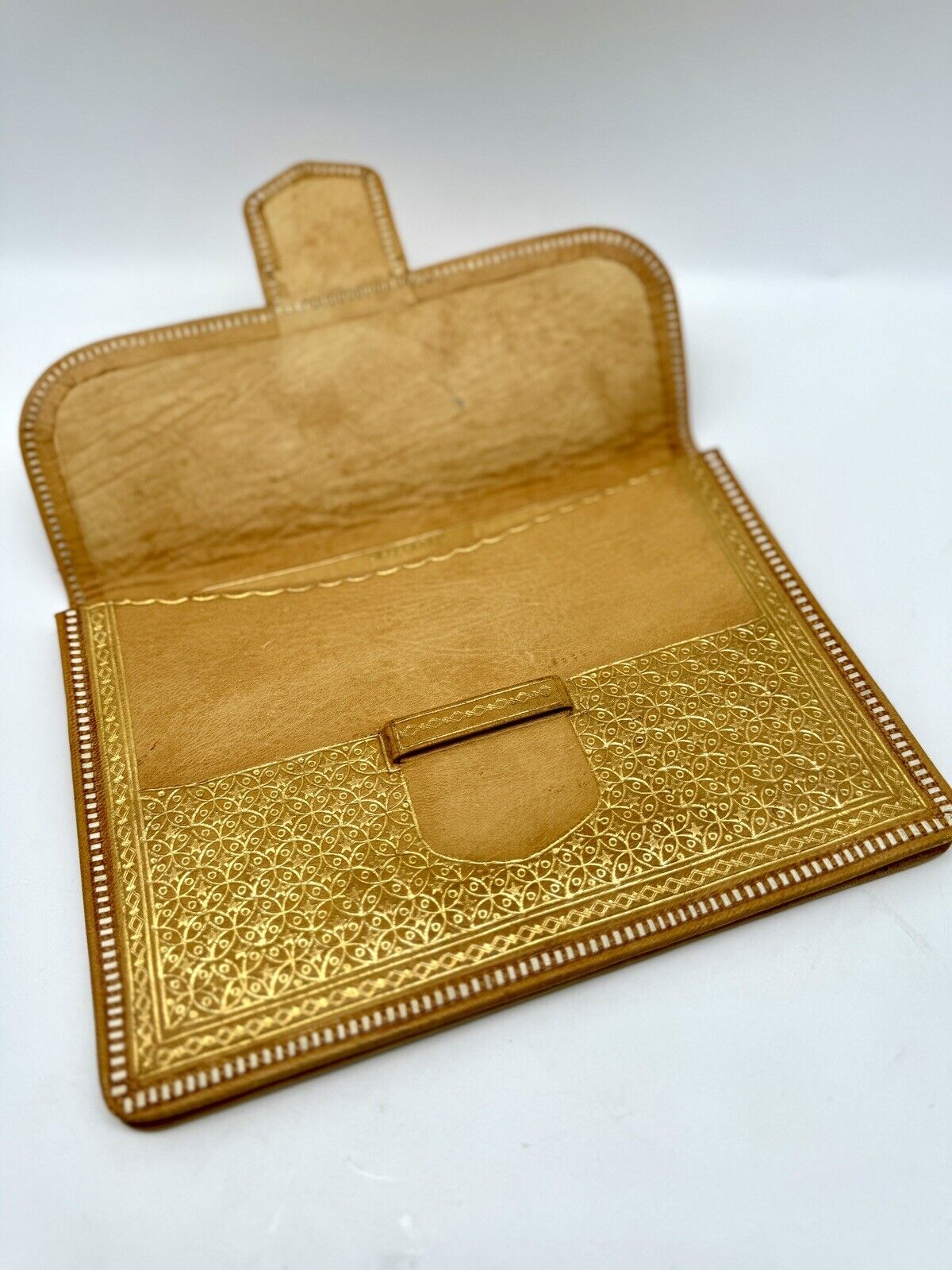 Vintage 70s Calf Leather Tooled Embossed Gold  Envelope Clutch Wallet Bag