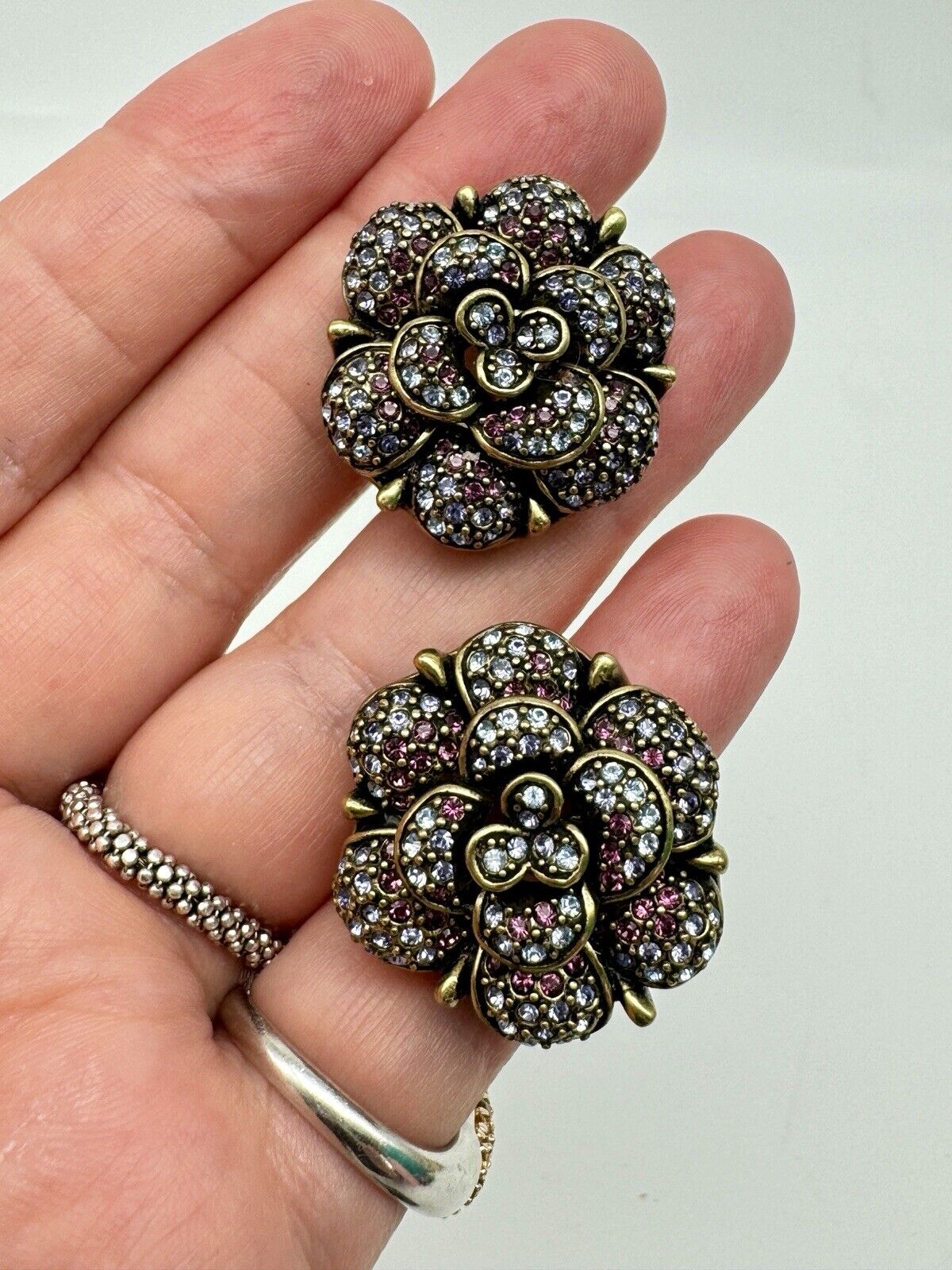 Heidi DAUS Signed Purple Rhinestone Encrusted Flower Earrings Clip-On