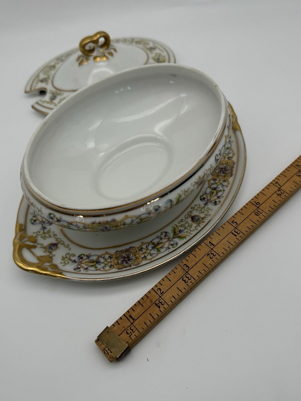 Limoges WM GUERIN Gravy Boat Attached With Lid