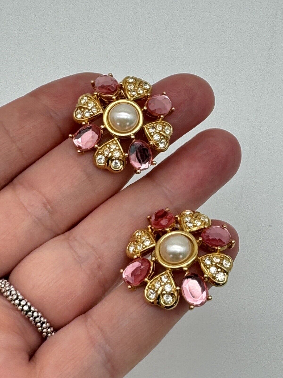 Vintage SIGNED Deidre Hall Pink Rhinestone Earrings Hearts Goldtone Faux Pearl