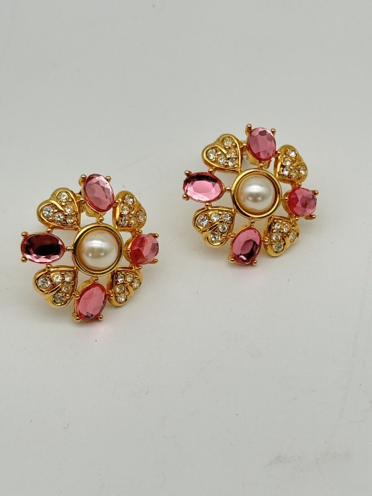 Vintage SIGNED Deidre Hall Pink Rhinestone Earrings Hearts Goldtone Faux Pearl